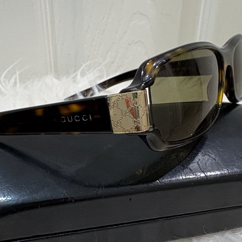Gucci vintage Tortoise shell Frame Sunglasses with brown Lenses - Picture 2 of 4